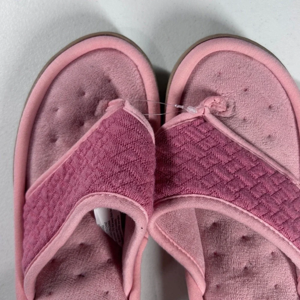 Isotoner Pink Quilted Comfort‎ Slides Slippers Women's US 7.5 8 - Picture 3 of 5
